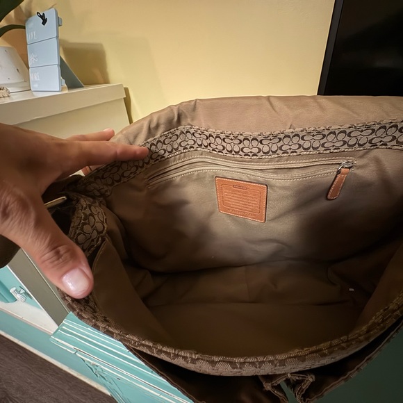 Coach Brown Classic Messenger Bag - Picture 4 of 5